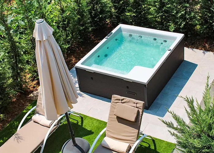 Azalea Sani With Outdoor Hot Tub, Sani Luxury Collection * Sani (Chalkidiki)