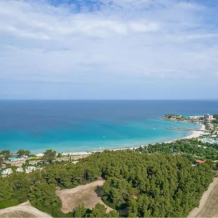 Azalea Sani With Outdoor Hot Tub, Sani Luxury Collection