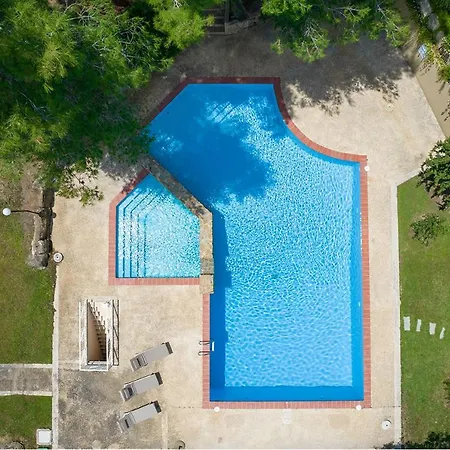 Azalea Sani With Outdoor Hot Tub, Sani Luxury Collection Sani (Chalkidiki)